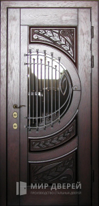 Парадная дверь в дом №399 - фото вид снаружи