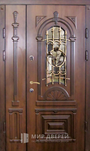Дверь большого размера в загородный дом №79 - фото вид снаружи